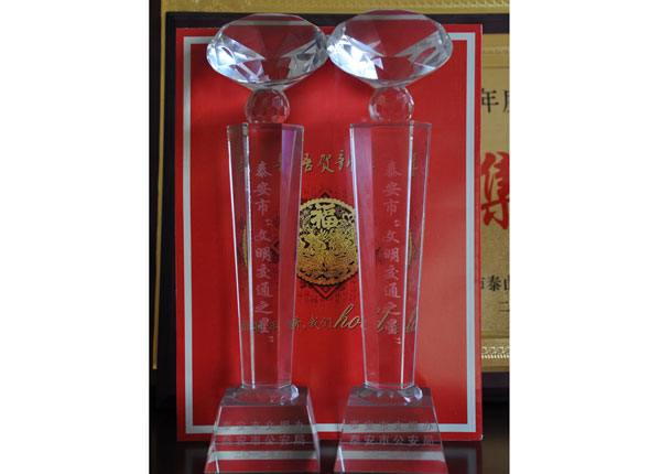 �c���鿴Ԕ����Ϣ<br>���}��   ��x�Δ���1521